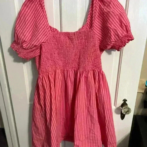 Draper James Pink Stripe Cam Smocked Dress Women’s 1X - Picture 5 of 5